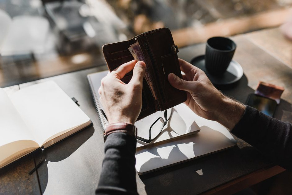 The anatomy of a personal loan